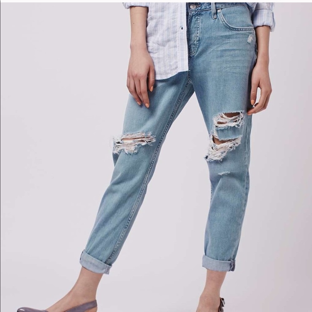 Topshop Hayden Motto distressed boyfriend jeans